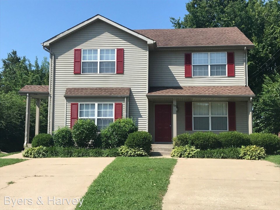 114 Cunningham Pl-Unit -Apt. A in Clarksville, TN - Foto de edificio