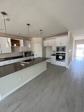 15 Pacific Loon St in Leander, TX - Foto de edificio - Building Photo