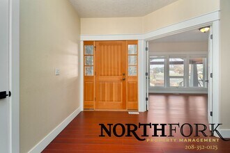 7725 E Stonecastle Dr in Nampa, ID - Building Photo - Building Photo