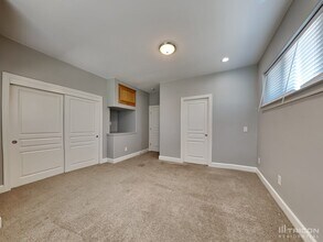 2280 South Dr in Auburn, CA - Building Photo - Building Photo