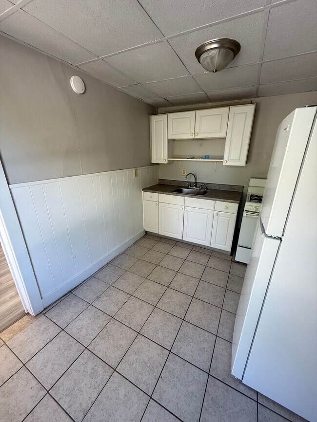 910 Downer Ave in Utica, NY - Building Photo - Building Photo