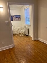 236 S Kingsway in Toronto, ON - Building Photo - Building Photo