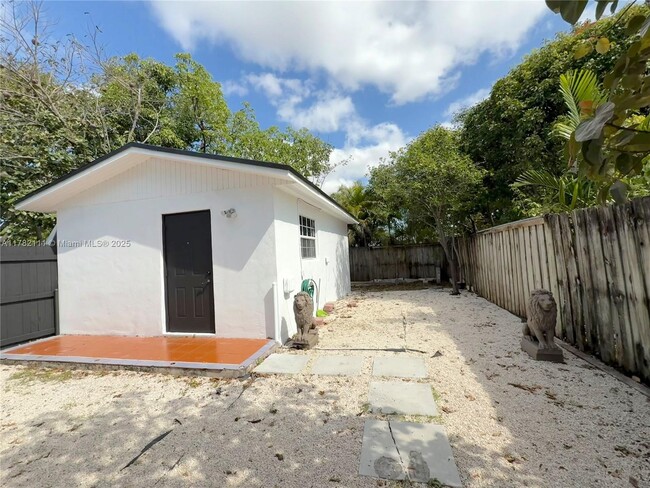 property at 12711 SW 51st St