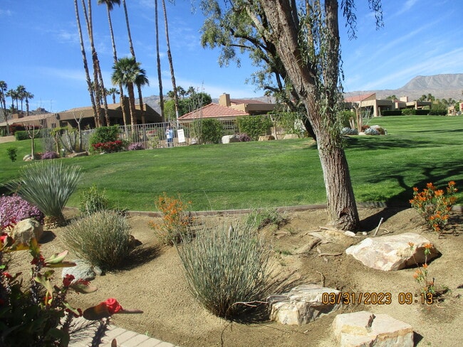 73407 Foxtail Ln in Palm Desert, CA - Building Photo - Building Photo