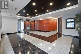 445 Laurier Ave W in Ottawa, ON - Building Photo - Building Photo