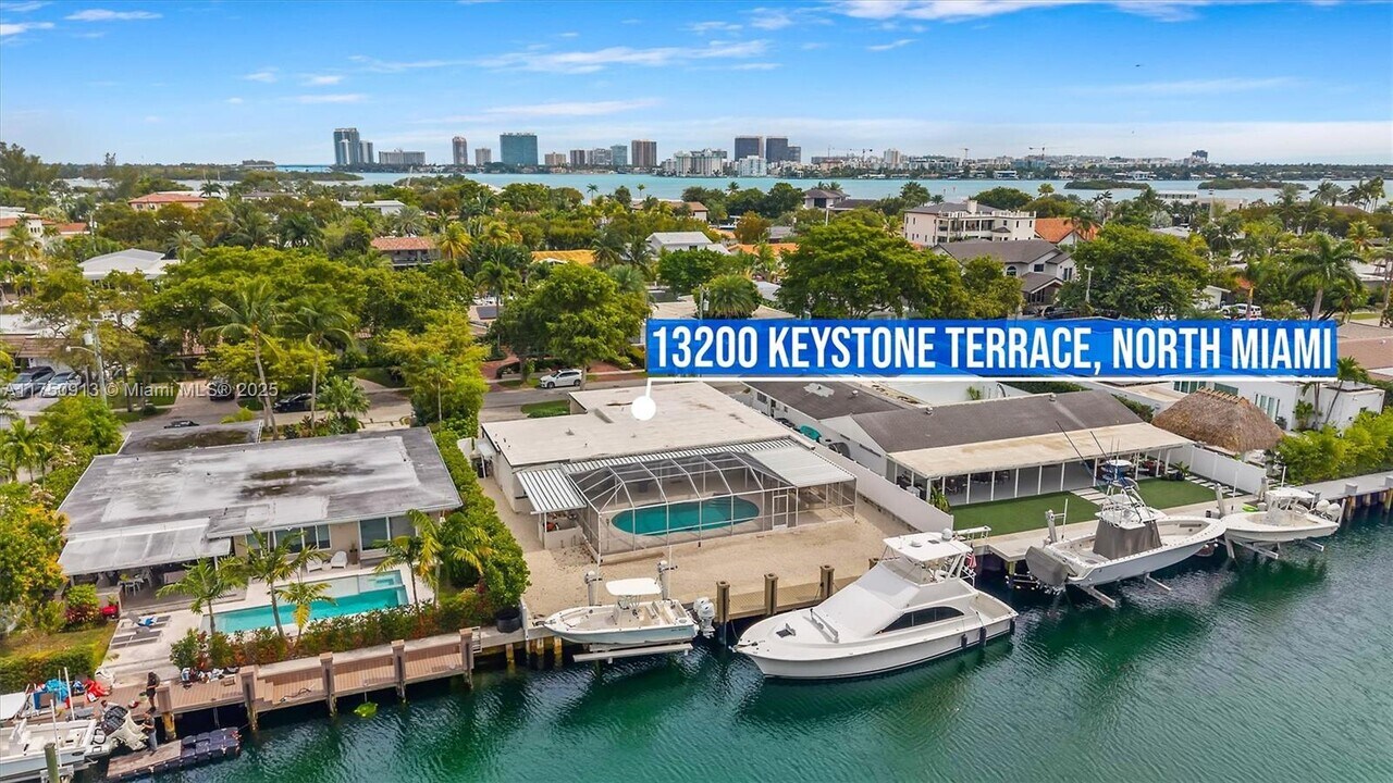 13200 Keystone Ter in North Miami, FL - Building Photo