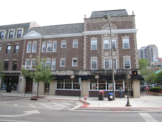 1729-1745 Sherman Ave in Evanston, IL - Foto de edificio