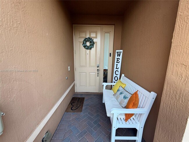 5855 Monterra Club Dr in Greenacres, FL - Building Photo - Building Photo