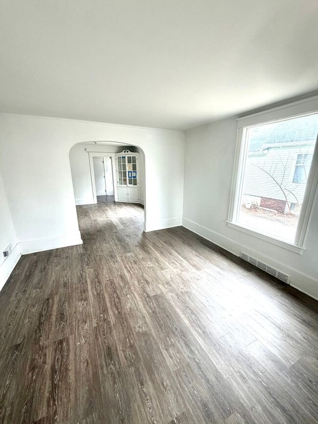 516 N Porter St in Saginaw, MI - Building Photo - Building Photo