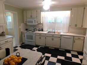 407 Prince St in Laurinburg, NC - Building Photo - Building Photo