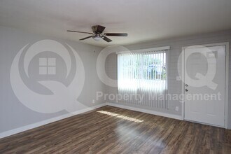 6044 N 21st Ave in Phoenix, AZ - Building Photo - Building Photo
