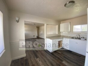 437 W Crowley St in Idaho Falls, ID - Building Photo - Building Photo