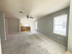 2127 Wiltshire Dr in New Braunfels, TX - Building Photo - Building Photo