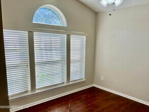 13681 Fish Eagle Dr W in Jacksonville, FL - Building Photo - Building Photo