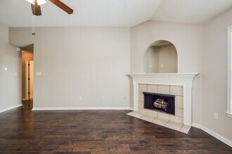 13078 Braybourne Pkwy in Olive Branch, MS - Building Photo - Building Photo