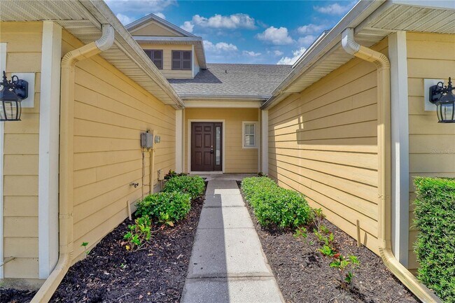 8509 Broken Willow Ct in Tampa, FL - Building Photo - Building Photo