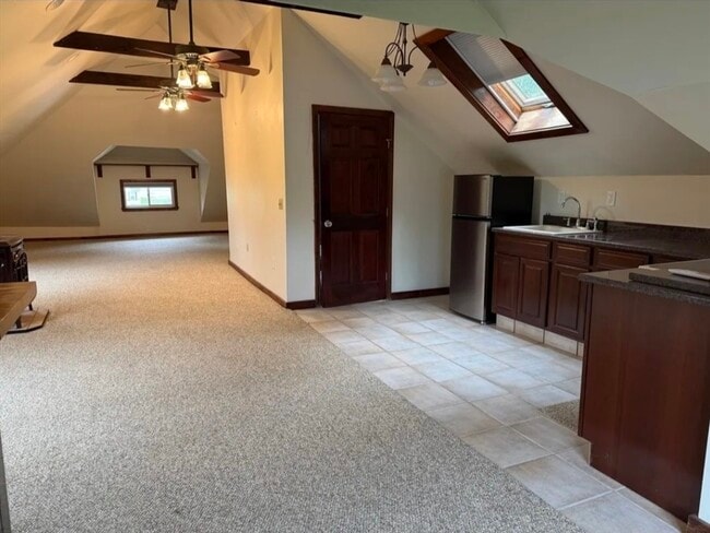 612 Grove St in Worcester, MA - Building Photo - Building Photo