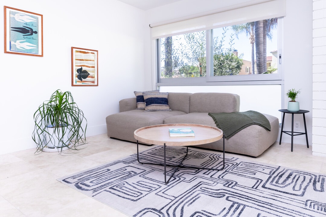 Stay Lola in Beverly Hills, CA - Foto de edificio