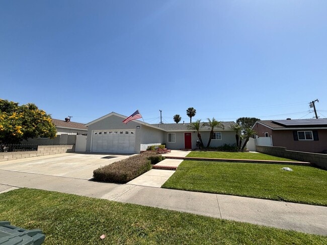 10110 Holder St in Buena Park, CA - Building Photo - Building Photo