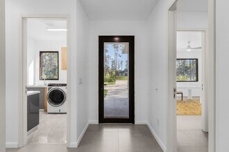 4021 12th Ave SE in Naples, FL - Building Photo - Building Photo
