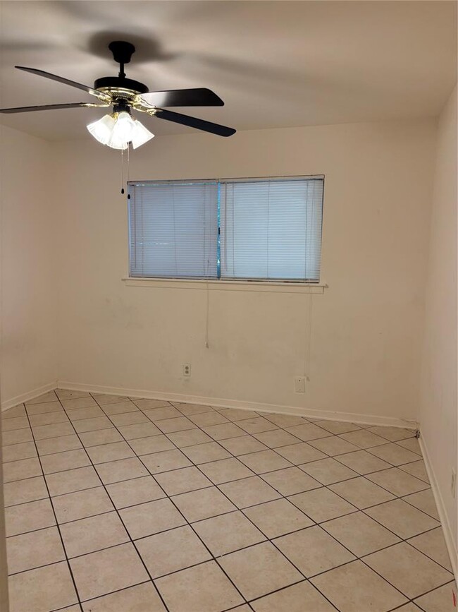 property at 5205 Bennett Ave