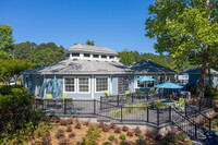 Azure Cove in Garden City, GA - Foto de edificio - Building Photo