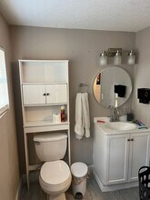 2052 Navaho Ave in Jacksonville, FL - Building Photo - Building Photo