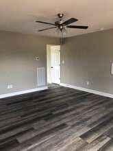 175 Creekwood Ave in Bowling Green, KY - Building Photo - Building Photo