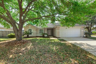 8614 Derry Dr in Jacksonville, FL - Building Photo - Building Photo