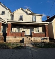 722 East in Hamilton, OH - Building Photo