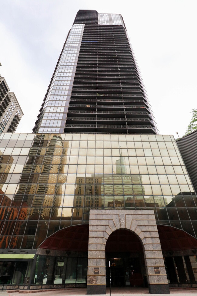 property at 10 E Ontario St