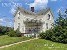 103 Quinnipiac Ave in North Haven, CT - Building Photo