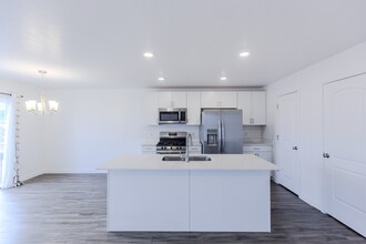 3569 Grassland Dr in Lehi, UT - Building Photo - Building Photo