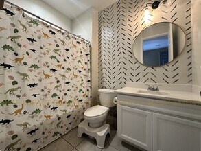 6652 E Via Arroyo Largo in Tucson, AZ - Building Photo - Building Photo