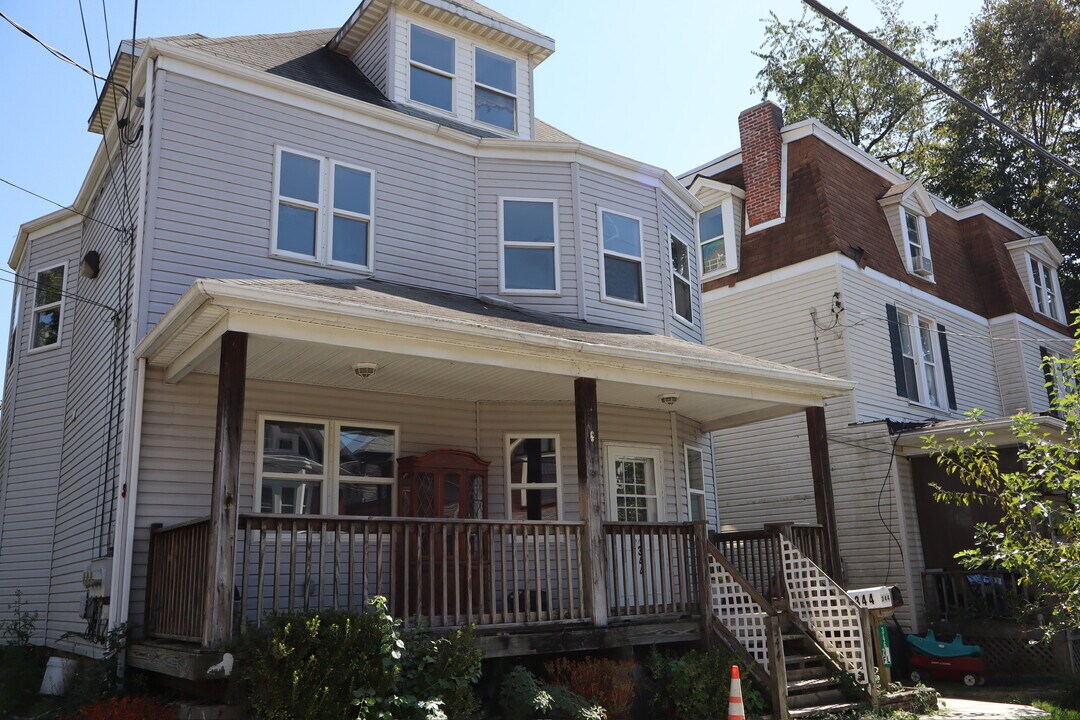 346 McKinley Ave in Pittsburgh, PA - Foto de edificio