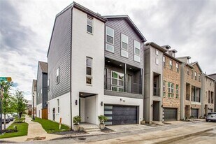 2654 Carolwood Ln in Dallas, TX - Building Photo