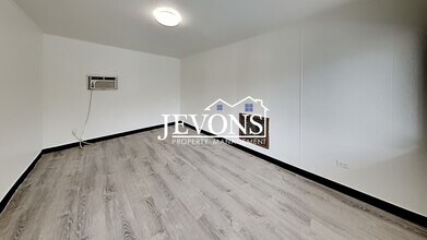 807 N 1st St in Yakima, WA - Building Photo - Building Photo