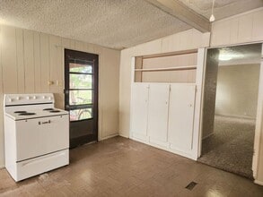 510 W 15th St in Portales, NM - Building Photo - Building Photo