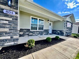 804 Pierson Rd in Trenton, OH - Building Photo