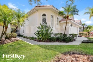 13455 Lake Turnberry Cir, Unit 1225 in Orlando, FL - Building Photo