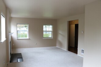 300 32nd Ave in Seattle, WA - Building Photo - Building Photo