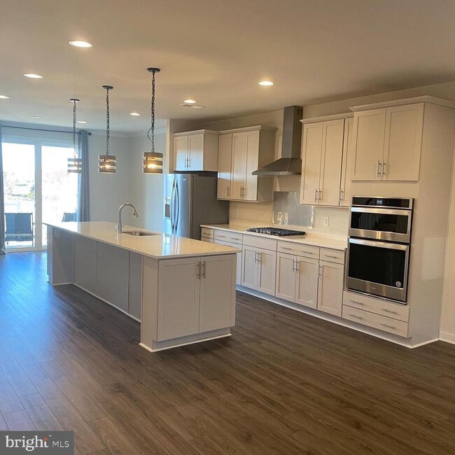 24083 Gumspring Kiln Terrace in Dulles, VA - Building Photo - Building Photo