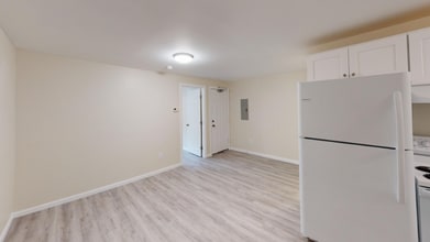 9 Park St, Unit 24 in Stafford, CT - Building Photo - Building Photo