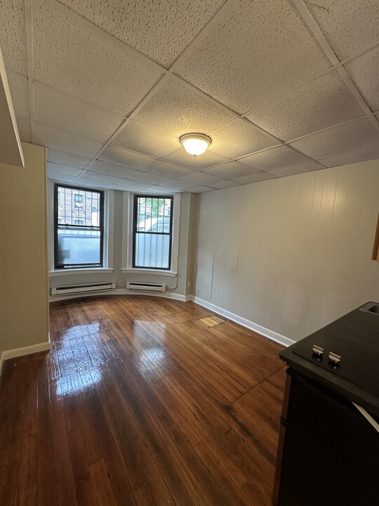 868 Beacon St in Boston, MA - Building Photo