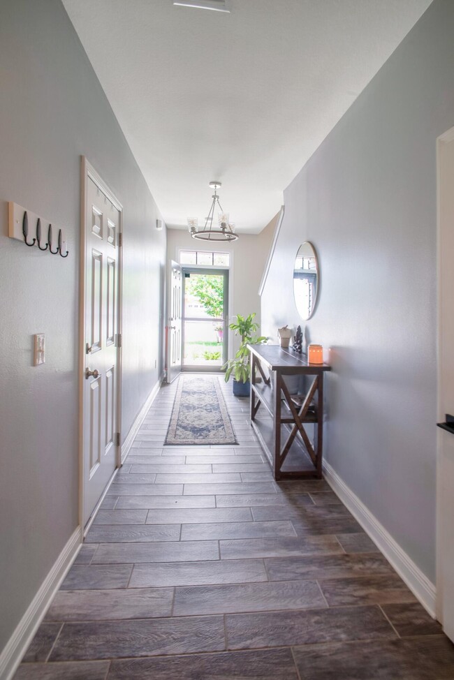 141 Iron Horse Dr W in Crestview, FL - Building Photo - Building Photo