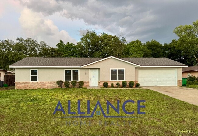 property at 2609 Sedgefield Ave