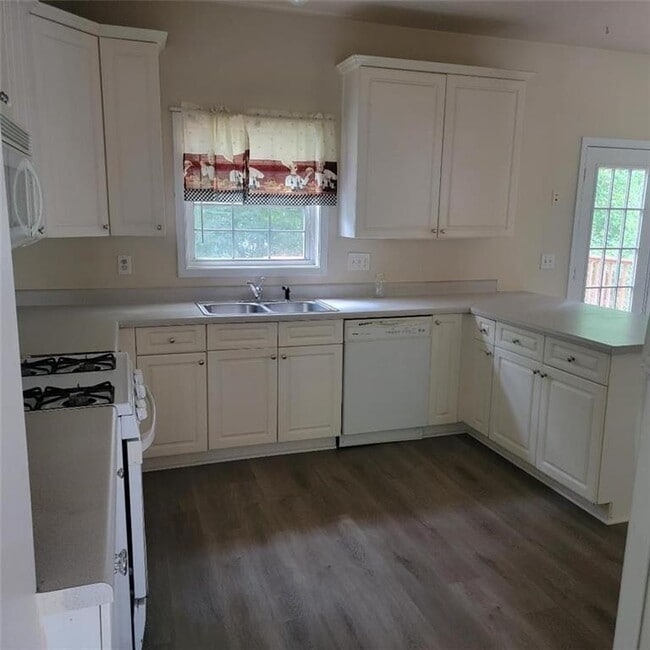 3405 Westheimer Rd in Stone Mountain, GA - Building Photo - Building Photo