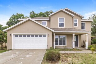 313 Morningview Dr in Eustis, FL - Building Photo