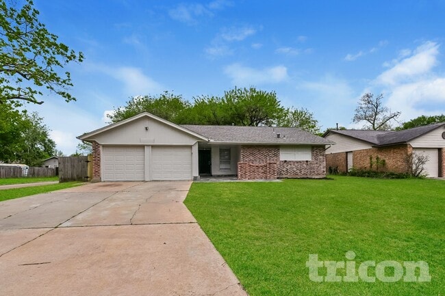 property at 13154 Winding Wood Dr