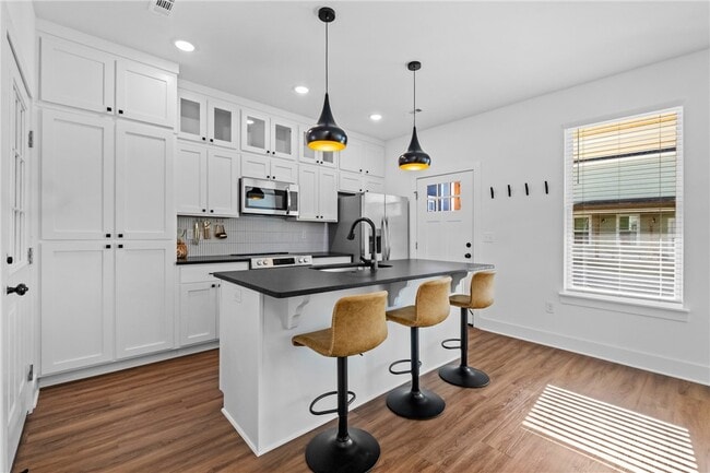 913 S Wichita Ave in Fayetteville, AR - Building Photo - Building Photo